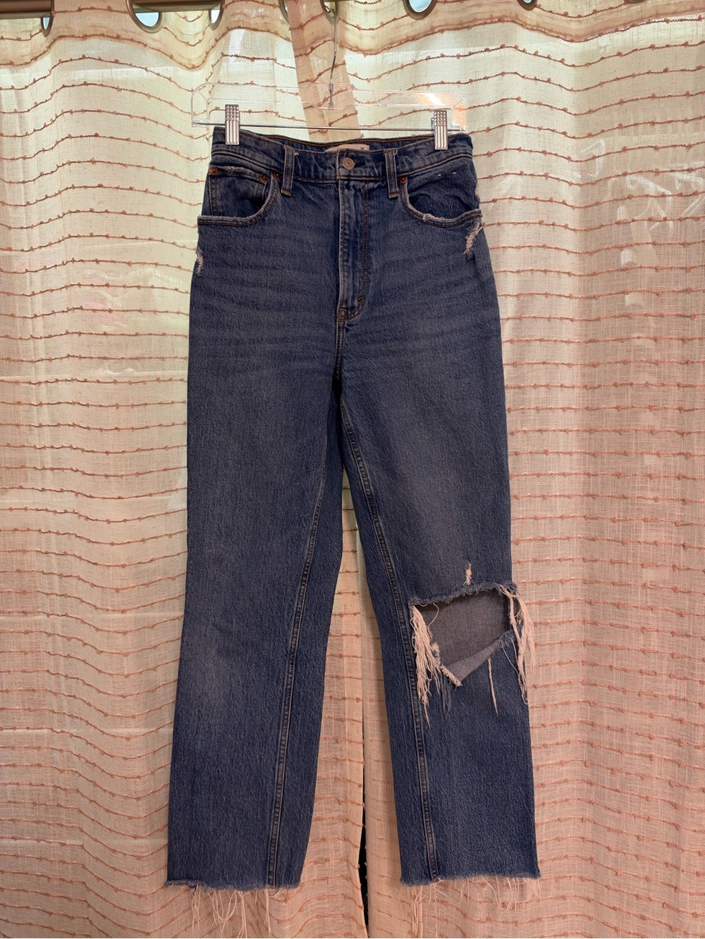 Abercrombie and Fitch The 90’s Straight Ultra High Rise Jeans